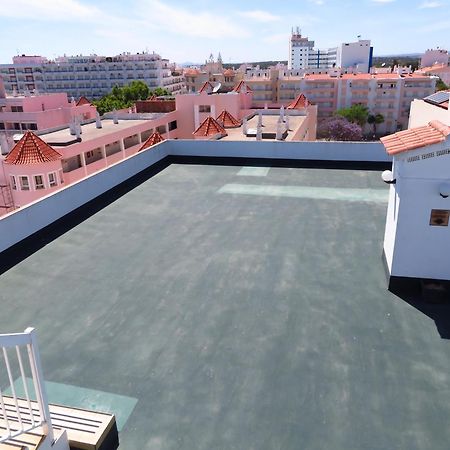 Apartamentos Carolino Monte Gordo Exterior photo